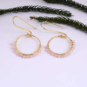 Boucles d'oreilles en argent sterling 925 avec plaqué or perles de quartz rose à la mode forme de crochet de pierres précieuses pour cadeau de mariage ou fête - Product Image 2