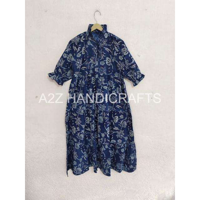 สีน้ำเงิน