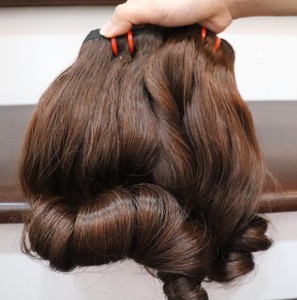 Tendance chaude 2023 de qualité supérieure perruques de cheveux bruts vietnamiens 12A grade fumi H8 faisceaux de cheveux humains couleur naturelle - Product Image 3