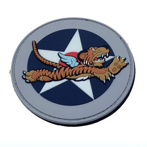 แผ่นแปะโลโก้ยาง3D สำหรับเสื้อผ้าแผ่นติดโลโก้ยาง3D ตามสั่ง - Product Image 5