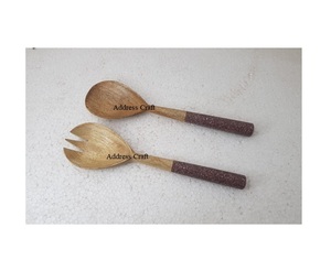 Ensemble cuillère et fourchette à salade en bois d'acacia naturel avec manche en marbre, écologique, utilisations multiples, outils de service - Product Image 4