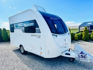 Minicamper Moderno de Aluminio, Remolque para Autocaravana, 4x4 Todoterreno, Impermeable, Ligero, para 6 Personas - Product Image 5