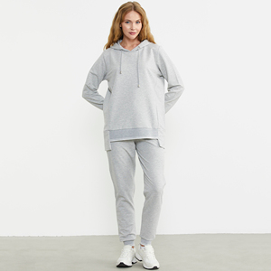 Conjunto de chándal informal ajustado de último estilo para mujer, ropa de mujer, conjuntos de dos piezas de talla adulta de invierno - Product Image 1