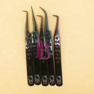 Nouvelles pinces à cils noires pour extensions de cils, pinces à cils en vison en forme de cœur, offre de logo personnalisé, pinces en acier inoxydable Hello Kitty - Product Image 4