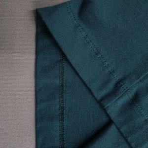 เสื้อยืดคอกลมแขนสั้นระบายอากาศได้สำหรับผู้ชายวัยรุ่นชายเสื้อลำลองสีเข้าฤดูร้อน - Product Image 4