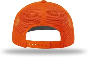 Casquette de baseball de camionneur en maille à 7 panneaux personnalisée de haute qualité, imperméable, avec impression matelassée, directement de l'usine du fabricant - Product Image 2