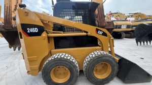 รถตักล้อยาง CAT 246D มือสอง ใช้งานได้เต็มประสิทธิภาพ สำหรับงานก่อสร้างและงานฟาร์ม - Product Image 4