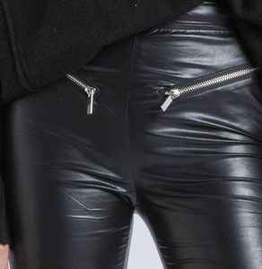 Pantalons en cuir pour filles de la meilleure qualité avec un design de logo personnalisé pour les femmes - Product Image 4