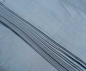 ชุดเดรสผ้าไหมผสมใยไผ่และฝ้าย 50% นุ่มพิเศษสำหรับเด็กผู้หญิง - ระบายอากาศได้ดี ป้องกันการแพ้ เป็นมิตรกับสิ่งแวดล้อม สวมใส่สบายทุกฤดู - Product Image 1