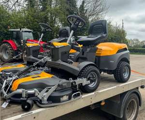 Quitanieves y Cortacésped Frontal Stiga Park Pro 900AWX con Motor y Otras Piezas Incluidas, en Venta para Europa con Envío Rápido - Product Image 1