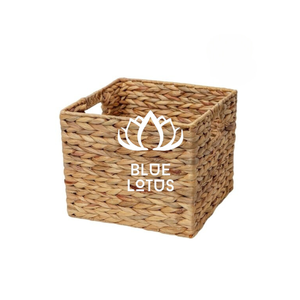 Panier de rangement en jacinthe d'eau magnifiquement tissé à la main de haute qualité pour l'organisation et la décoration de la maison Mme Cherish - Product Image 1