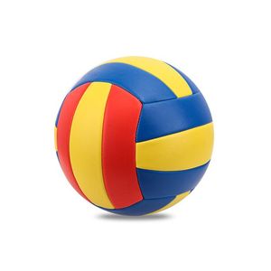 Volley-ball personnalisé avec des options de couleur et de conception personnalisées - Product Image 1