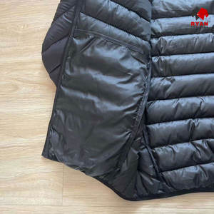 เสื้อพัฟเฟอร์แบบกำหนดเองสำหรับผู้ชาย ผ้าที่สวมใส่สบายและระบายอากาศได้ดี พร้อมโลโก้แบบกำหนดเอง ดีไซน์ ODM - Product Image 6