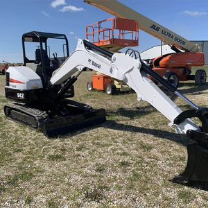 Haute qualité utilisée pour Bob cat Mini Excavator E42 Machines de terrassement économiques avec pompe à engrenages et roulement - Product Image 1