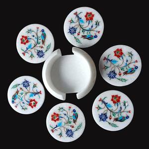 Ensemble de dessous-de-verre en marbre blanc sculpté avec support pour thé, café et cocktails, ensemble de deux - Product Image 6