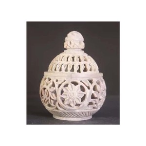 แผ่นหินสบู่แกะสลักมือพร้อมของตกแต่งบนโต๊ะดีไซน์จากธรรมชาติทำด้วยมือล่าสุด - Product Image 1