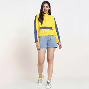 Veste de sport décontractée pour femmes, respirante, imperméable, super douce, rembourrée de coton pour l'hiver, avec logo personnalisé, en tissu denim - Product Image 4