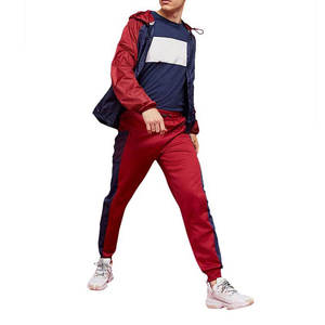 Venta caliente 100% Material de poliéster ligero hombres rompevientos chándal hecho a medida Impresión de logotipo hombres rompevientos chándal - Product Image 6