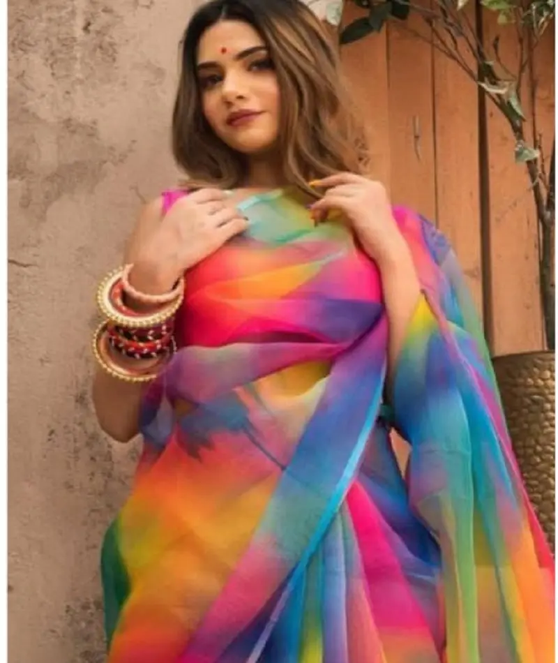 ملابس بنمط هندي Saree من الحرير والأوجنزا الفاخرة مع بلوز سادى من الحرير بنغلوري مواد جميلة رقمية مطبوعة بالورود ساري
