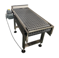 Convoyeur à bande modulaire à rouleaux de qualité alimentaire avec structure en acier inoxydable pour la transformation de la viande et le transport de cartons
