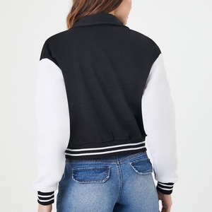 Chaqueta universitaria recortada transpirable de alta calidad personalizada para mujer con relleno de algodón diseño impermeable y reversible - Product Image 2