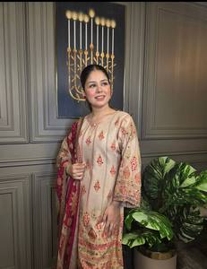 Costume Salwar élégant et contemporain en soie et coton Lehanga Choli indien tendance avec élégance classique - Product Image 5