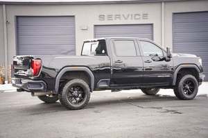 G-M-C Si-e-rra 3500HD AT4 2020, Cabina Doble, 4WD, Interior de Cuero Oscuro, Volante a la Izquierda, Caja de Cambios Automática, Tamaño de Neumáticos R16, con Cámara Trasera - Product Image 2