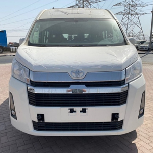Toyota Hiace Van 2022เกียร์ธรรมดาขับด้วยมือซ้ายและเบาะหนังสีดำรุ่น Aspire - Product Image 1