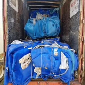 HDPE Blue Drum Scrap Grado automotriz resistente a productos químicos a la venta Precio bajo al por mayor Limpie los residuos plásticos reciclados Premium - Product Image 3