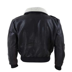 Veste en cuir à col en laine avec logo et design personnalisés disponibles aux prix de gros avec style moderne à fermeture à boutons pour hommes - Product Image 2