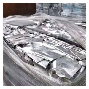 Déchets d'aluminium 6063 de haute pureté exportés en vrac de fournisseurs vérifiés pour la fusion en fonderie et la fabrication d'alliages - Product Image 1