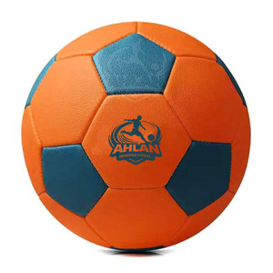 Ballons de handball professionnels en cuir PU durable, faible MOQ, pour l'entraînement et les matchs, destinés aux clubs sportifs. - Product Image 1