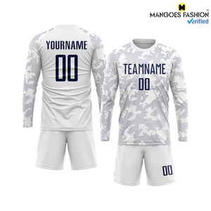 Maillot d'uniforme de football à sublimation bleu marine personnalisé: respirant, à séchage rapide, coupe athlétique avec coutures exquises - Product Image 5