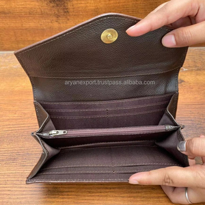 Portefeuille en cuir repoussé à la main de style vintage pour femmes pochette en cuir véritable portefeuille en fourrure de vachette sculptée Boho carte et porte-monnaie - Product Image 5