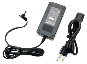 CP-PWR-CUBE-3 Adaptador de Corriente Original - Nuevo en Caja - Product Image 2