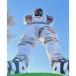 Ensemble de survêtement streetwear noir pour hommes sweat à capuche imprimé graphique et pantalon de jogging logo personnalisé hip dernière mode hop vêtements décontractés - Product Image 3