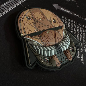 ป้ายโลโก้พิมพ์ลายคุณภาพสูงแบบกำหนดเอง แผ่นยางพีวีซีเนื้อนุ่ม แบบเย็บติด รูปทรงดอกไม้ สำหรับตกแต่งเสื้อผ้า ผ้าแคนวาส ผ้าทวิล - Product Image 6