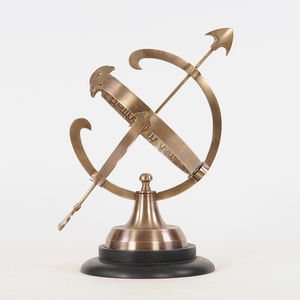 Modèle d'affichage astronomique décoratif en laiton sur base en bois 25,4Lx20,3Lx36,2H cm - Product Image 2