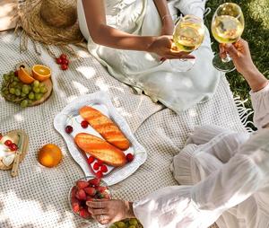 ถาดเสิร์ฟอาหารอินเดียลายปั๊มมือ สำหรับงานแต่งงาน โรงแรม บ้าน และร้านอาหาร ถาดผลไม้ ยี่ห้อ NSE แหล่งที่เชื่อถือได้ - Product Image 3