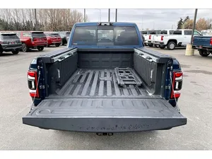 RAM 3500 Laramie Crew 2022 Asequible - Product Image 3