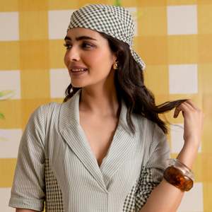 Bracelet manchette épais en résine marron polie, fait main, motif ange, bijou de poignet tendance pour femme - Product Image 6