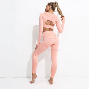 Conjunto de Yoga de dos piezas para mujer Ropa deportiva transpirable de color sólido de etiqueta privada en todos los tamaños en oferta - Product Image 2