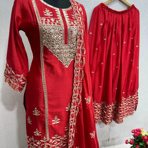 ENSEMBLE DE COSTUME LOURD PAKISHTANI SHARARA - Product Image 1