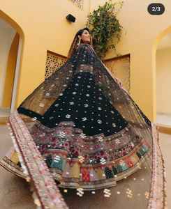 Vous présenter la plus belle collection de créateurs Navratri Lehenga - Product Image 2