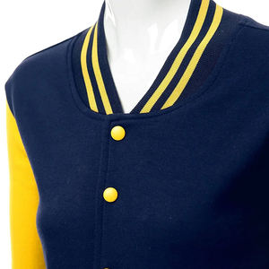 Vestes universitaires pour femmes Vestes universitaires pour femmes en laine respirante à manches longues en cuir de haute qualité - Product Image 4