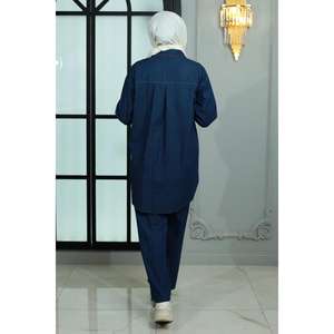 ชุดเซ็ตยีนส์ผู้หญิงสไตล์ลำลองประดับหมุด 2 ชิ้น ไซส์ XL ทรงหลวม กางเกงขาสั้นเหนือเข่าและเสื้อท่อนบน พร้อมกางเกงขายาวระดับกลางสำหรับฤดูหนาว - Product Image 4