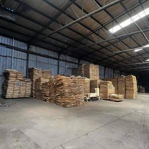 Contreplaqué filmé pour le coffrage du pont de construction 1220*2440 Board 4 '* 8'Wooden Sheetcontre-plaqué Contrachapado E0/E1/E2 - Product Image 4