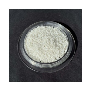 Flocons de PET de qualité supérieure fournis aux industries plastiques avec une gradation et une pureté constantes - Product Image 4