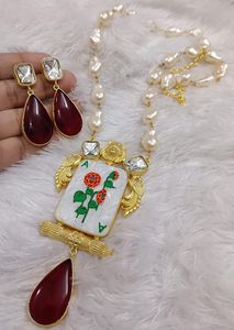 Colliers de fiançailles de mariage de Style ethnique Bollywood plaqué or pour femmes AD CZ Victoria ensemble Zircon numéro forme chaînes de brins - Product Image 2