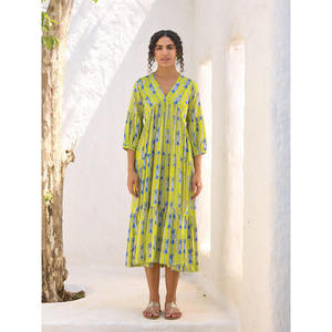 <b>Tropical</b> Maxi <b>Dress</b> with Dropped Empire Waist for Day to Club - Product Image 5